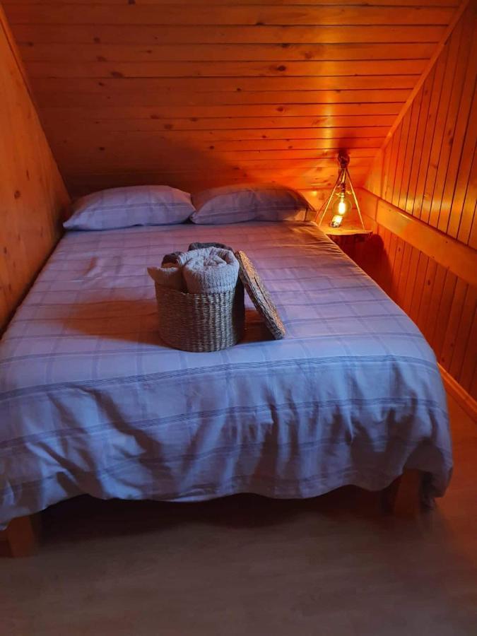 Cardenete Cabana De Madera Especial Y Acogedora מראה חיצוני תמונה