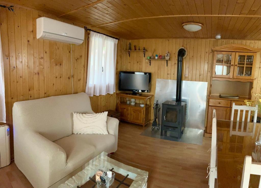 Cardenete Cabana De Madera Especial Y Acogedora מראה חיצוני תמונה