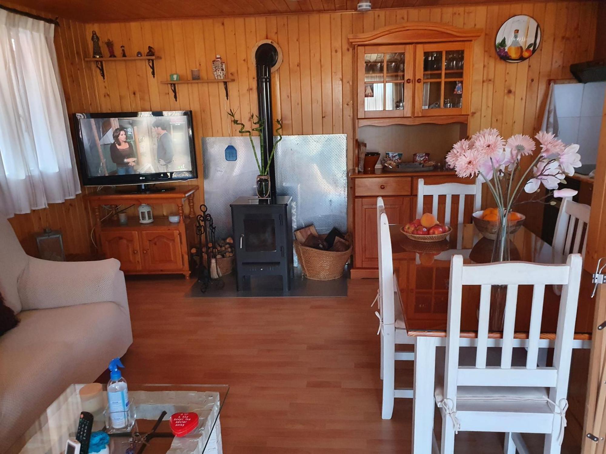 Cardenete Cabana De Madera Especial Y Acogedora מראה חיצוני תמונה